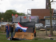 Koninginnedag 2008 - Hutten bouwen