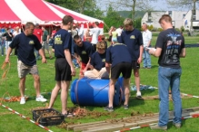 Koninginnedag 2004 - Waterzeskamp (2)