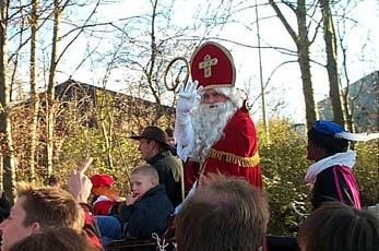 Kledingpiet schrijft verder