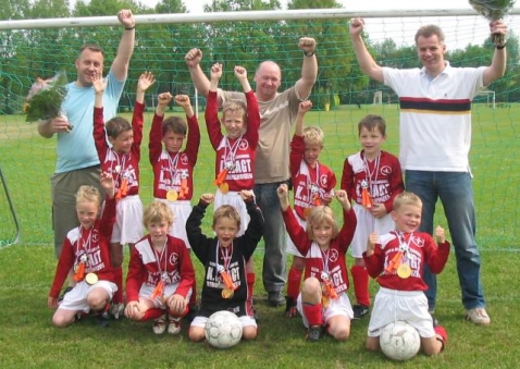 BAS F3 ongeslagen kampioen