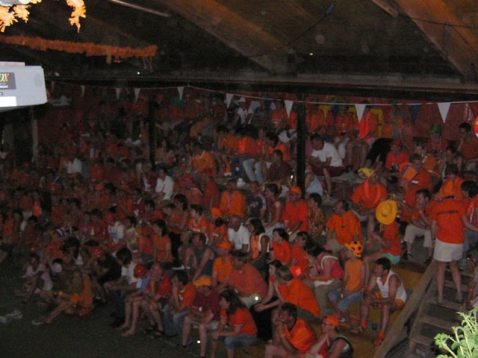 Bescheiden feest in KartoffelArena