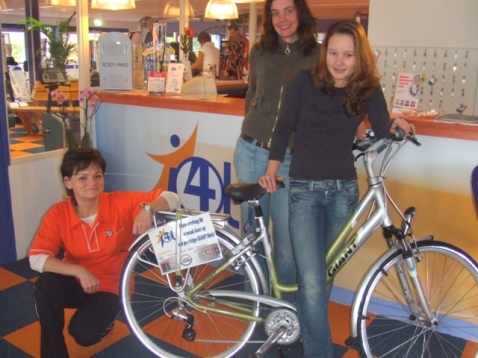 Joy4life en Klamer verloten fiets