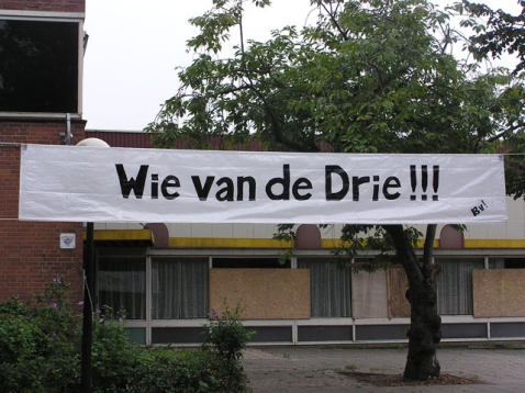 Nieuw spandoek bij Gouden Ploeg