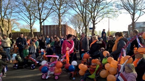 Buikschuivers gezocht voor Koningsdag