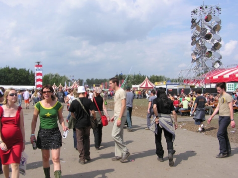 Lowlands dag 3: zonnig vertoeven