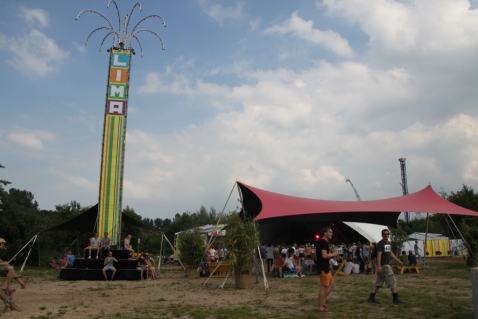 Lowlands start verrassend