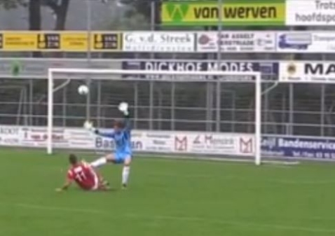 Invallers brengen BAS eerste overwinning