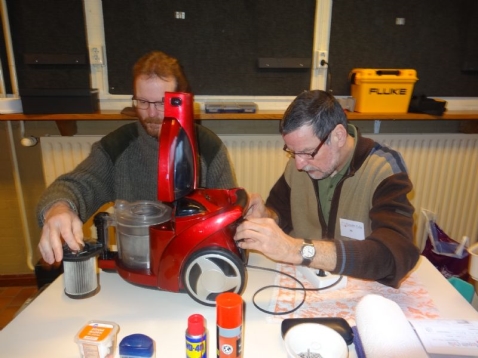 Repair Café 19 maart ook voor computers