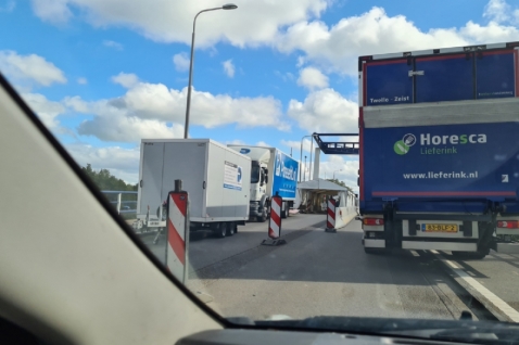 Werkzaamheden Elburgerbrug eerder klaar, brug weer open voor verkeer