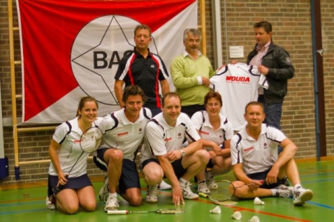 Wouda Installatietechniek sponsor BAS Badminton