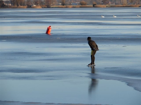 Schaatsen op het Veluwemeer